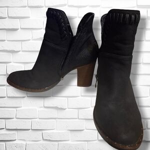 Vintage Havana Amalia Black Ankle Boots Size 8.5